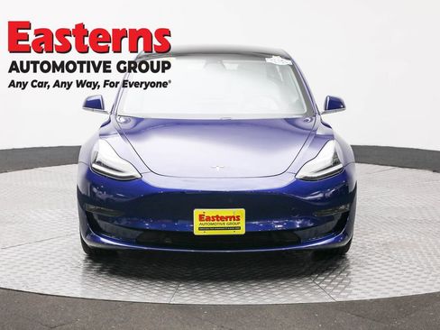 Used 2018 Tesla Model 3 Long Range image 2