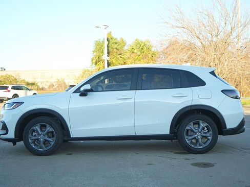 New 2026 Honda HR-V LX image 3