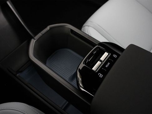 New 2026 Volvo EX30 Ultra image 7