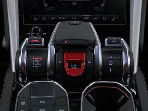 Used 2023 Lamborghini Urus S AWD/4WD image 59