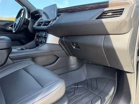 Certified 2024 Chevrolet Tahoe Z71 w/ Z71 Off-Road Package image 12