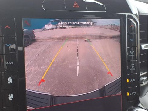 Used 2026 RAM 2500 Big Horn AWD/4WD image 20