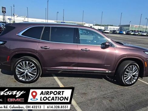 New 2026 Buick Enclave Avenir w/ LPO, Floor Liner Package image 9