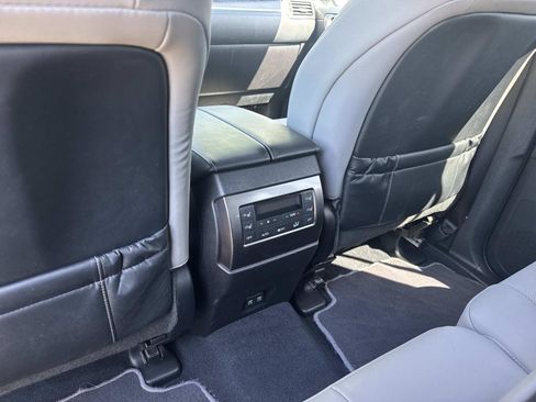 Certified 2023 Lexus GX 460 w/ Black Line Special Edition AWD/4WD image 17