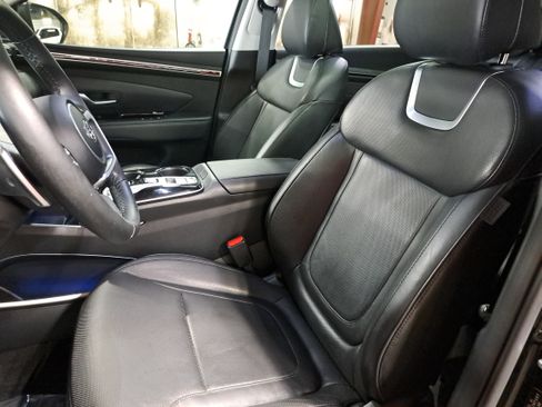 Used 2022 Hyundai Tucson Limited AWD/4WD image 16