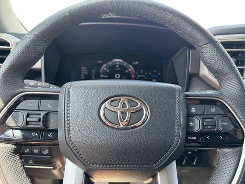 Used 2023 Toyota Sequoia SR5 w/ SR5 Premium Package AWD/4WD image 20