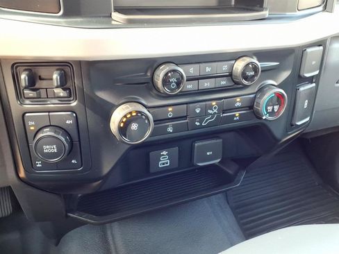 Used 2023 Ford F250 XL w/ XL Chrome Package AWD/4WD image 23