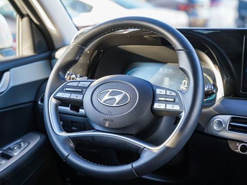 Certified 2025 Hyundai Palisade SEL image 15