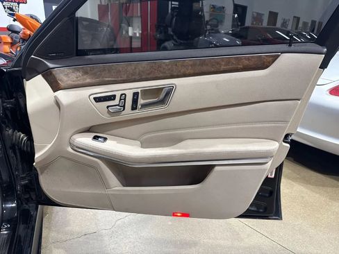 Used 2014 Mercedes-Benz E 350 4MATIC image 15