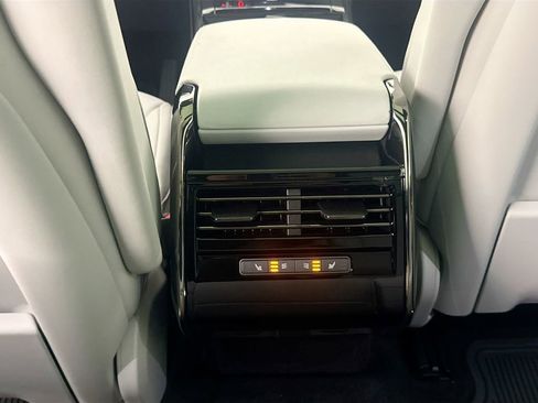 New 2026 Land Rover Range Rover Sport SE AWD/4WD image 25