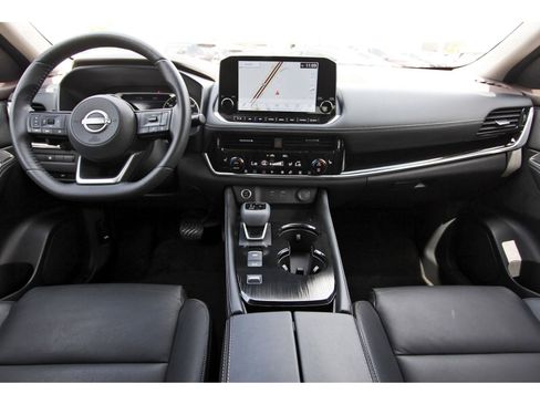 Used 2023 Nissan Rogue SL w/ SL Premium Package FWD image 12