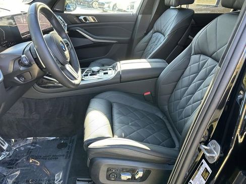 Certified 2026 BMW X7 xDrive40i w/ M Sport Package image 27