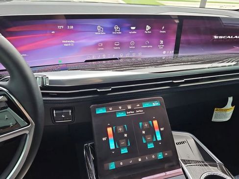 New 2026 Cadillac Escalade IQ Luxury 1 w/ LPO, Floor Liner Package image 18