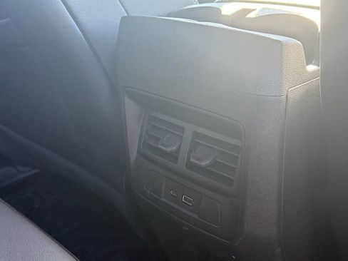 Used 2025 Chevrolet Colorado ZR2 w/ Technology Package image 17