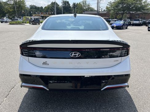 New 2026 Hyundai Sonata SEL AWD/4WD image 32