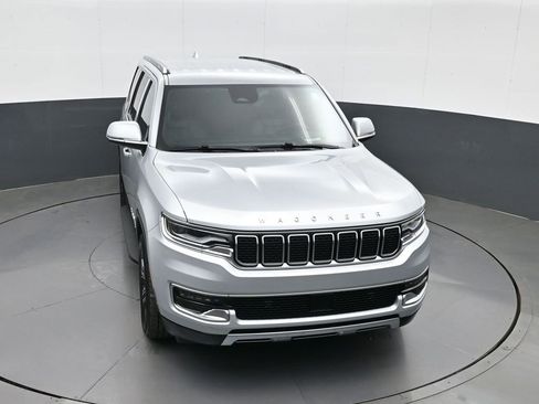 Used 2022 Jeep Wagoneer Series III image 15