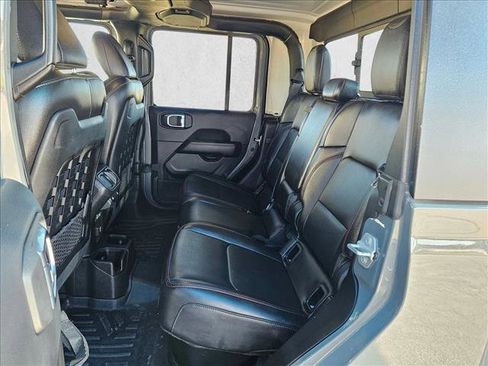 Used 2023 Jeep Gladiator Rubicon w/ LED Lighting Group image 20