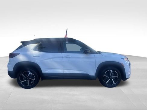 Used 2021 Chevrolet TrailBlazer RS w/ Convenience Package FWD image 8