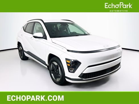Used 2024 Hyundai Kona SEL FWD image 1