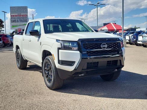 New 2026 Nissan Frontier SV w/ Tow Package AWD/4WD image 2