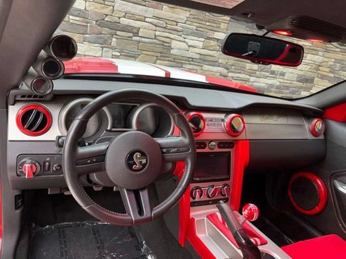Used 2007 Ford Mustang Shelby GT500 RWD image 19
