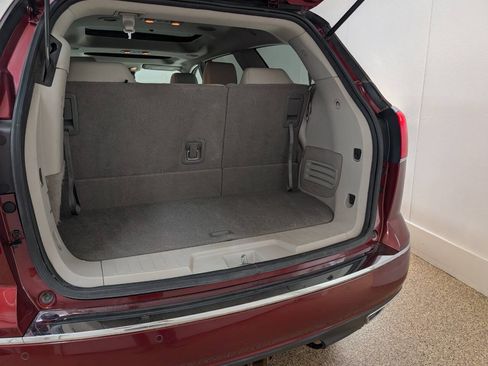 Used 2015 Buick Enclave Premium w/ Experience Buick Package FWD image 17