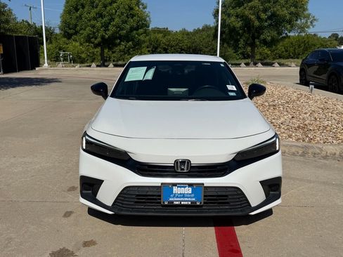 Used 2024 Honda Civic Sport image 8