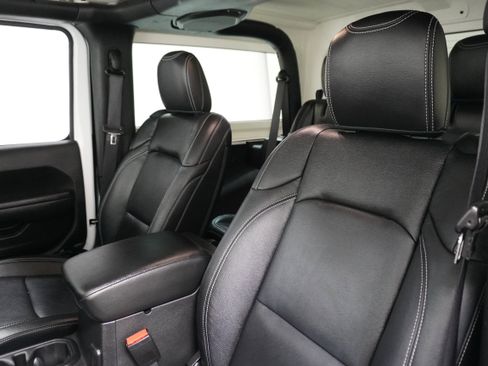 Used 2022 Jeep Wrangler Sport S image 13