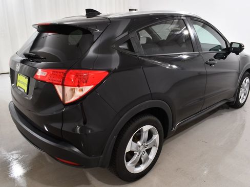 Used 2017 Honda HR-V EX-L image 11