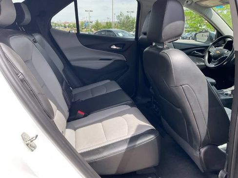 Used 2018 Chevrolet Equinox Premier AWD/4WD image 23