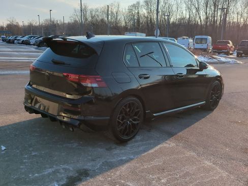 Used 2025 Volkswagen Golf R Black Edition image 8