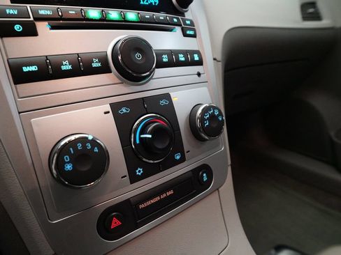 Used 2012 Chevrolet Malibu LS FWD image 18