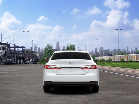 New 2026 Toyota Camry LE image 8