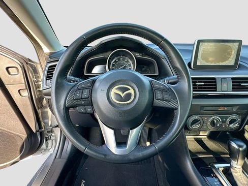 Used 2015 MAZDA MAZDA3 i Touring image 11