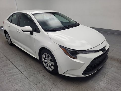 Used 2023 Toyota Corolla LE FWD image 13