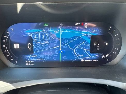 Certified 2025 Volvo XC90 B6 Plus AWD/4WD image 23