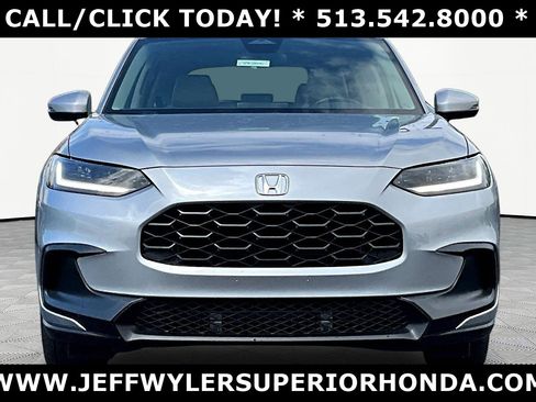 Used 2024 Honda HR-V LX image 2