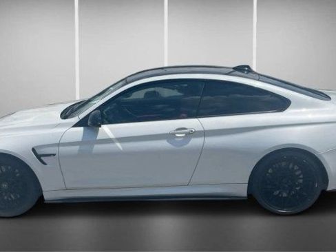 Used 2017 BMW M4 Coupe RWD image 10