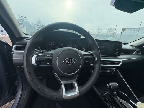 Used 2021 Kia K5 LXS image 22