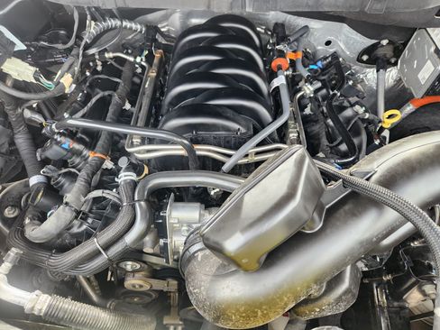 Certified 2025 Ford F150 Lariat AWD/4WD image 31