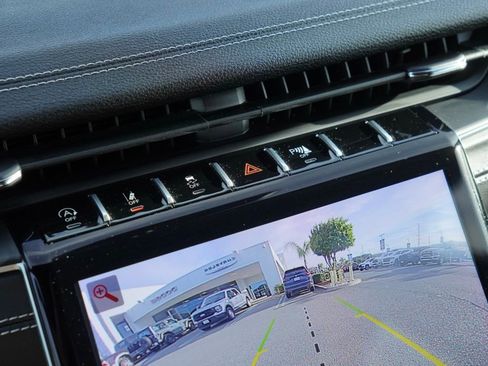 Certified 2024 Jeep Grand Cherokee Limited image 14