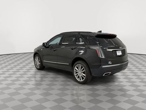 Certified 2022 Cadillac XT5 Sportv w/ LPO, Floor Liner Package AWD/4WD image 7