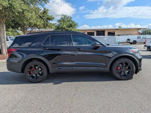 Used 2021 Ford Explorer ST w/ Equipment Group 401A AWD/4WD image 2