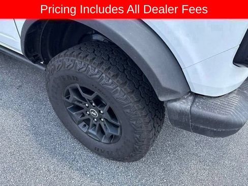 Used 2026 Ford Bronco Badlands AWD/4WD image 18