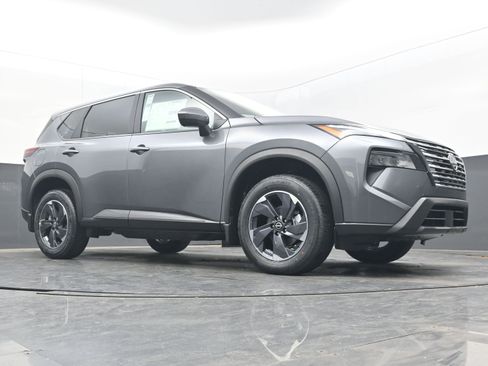 New 2026 Nissan Rogue SV image 21