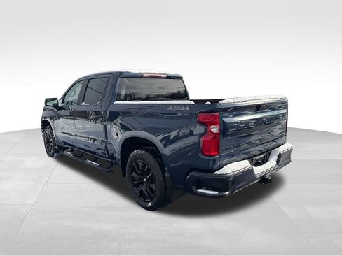 Used 2021 Chevrolet Silverado 1500 Custom w/ LPO, Dark Essentials Package image 3