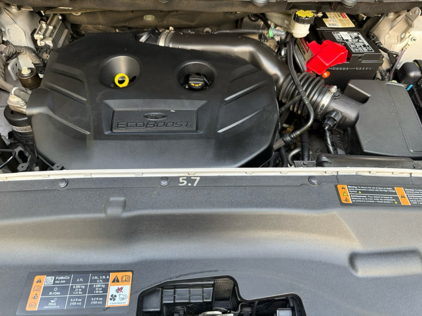 Used 2018 Ford Edge SE FWD image 27