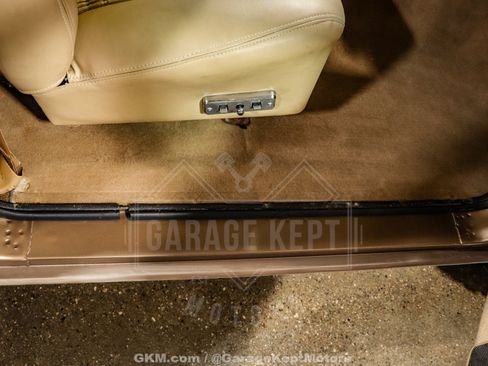 Used 1988 Jeep Grand Wagoneer AWD/4WD image 67