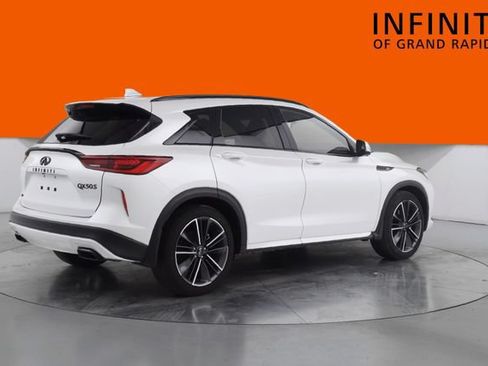 Used 2023 INFINITI QX50 Sport AWD/4WD image 7