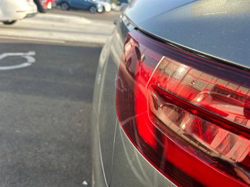 Used 2019 Audi A4 2.0T Premium w/ Convenience Package AWD/4WD image 13